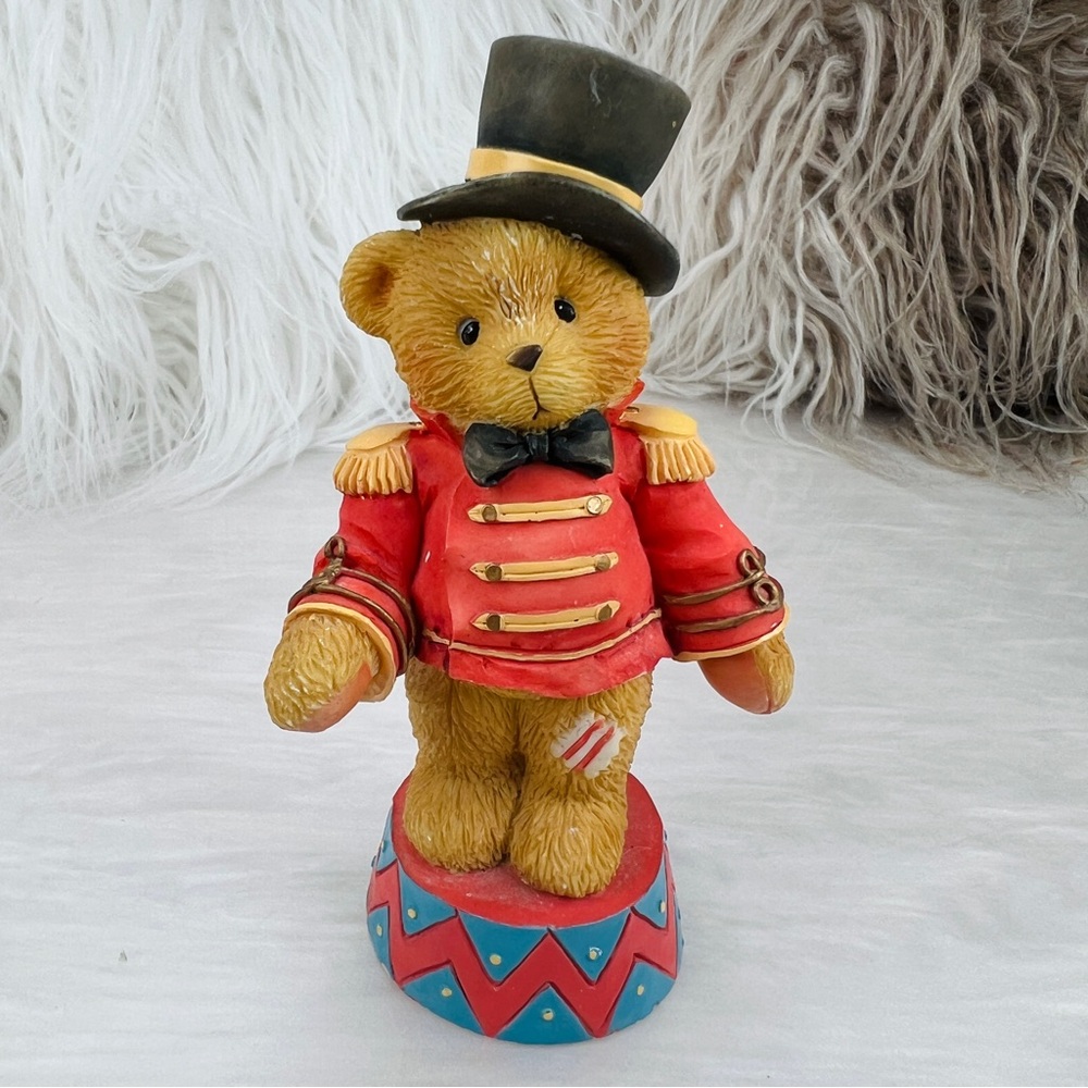 Bruno Step Right Up and Smile figurine